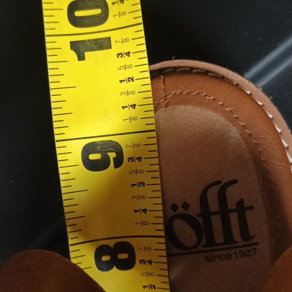 Sofft Tan Peep-Toe Sandals - Picture 10 of 10